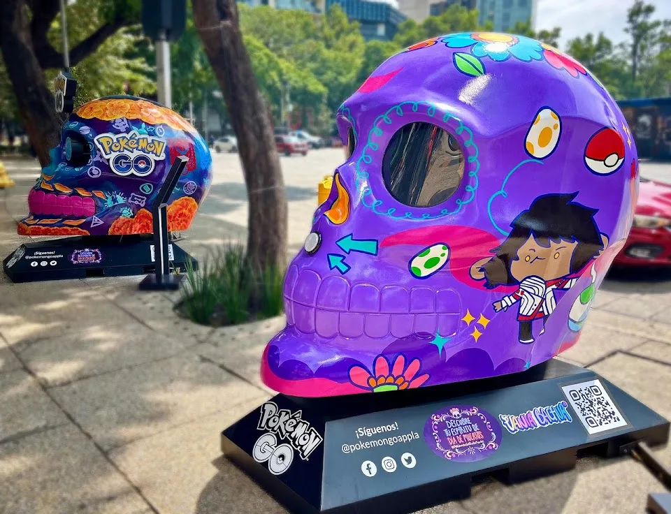 Pokémon de Día de Muertos en Pokémon GO con coronas de Cempasúchil